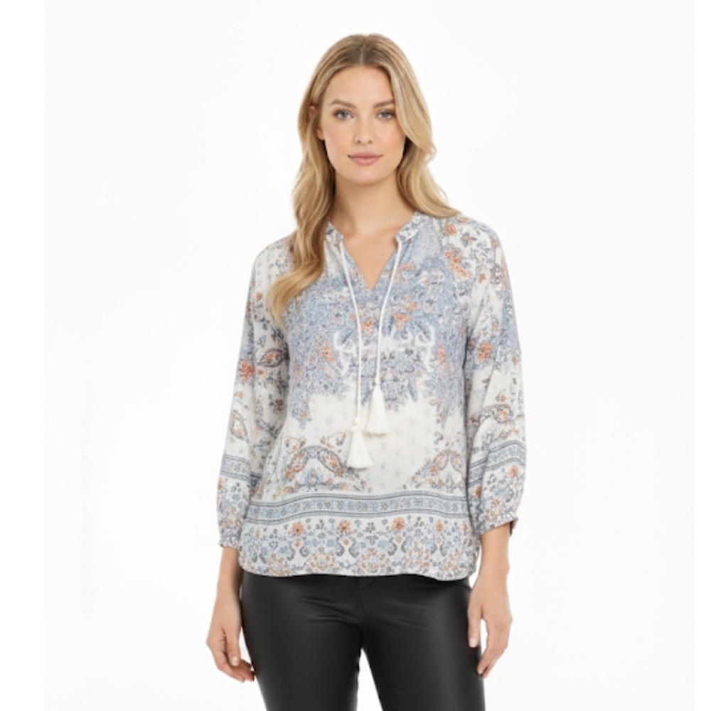 Blue floral xsmall top with tassels